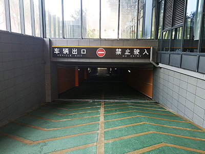 停車場標(biāo)識設(shè)計需要注意哪些方面？前期標(biāo)識告訴您